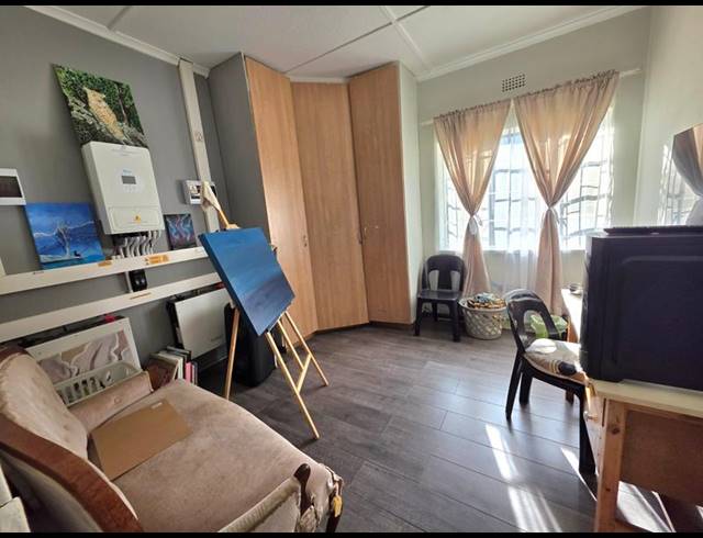 3 BEDROOM HOUSE FOR SALE IN EVANDER